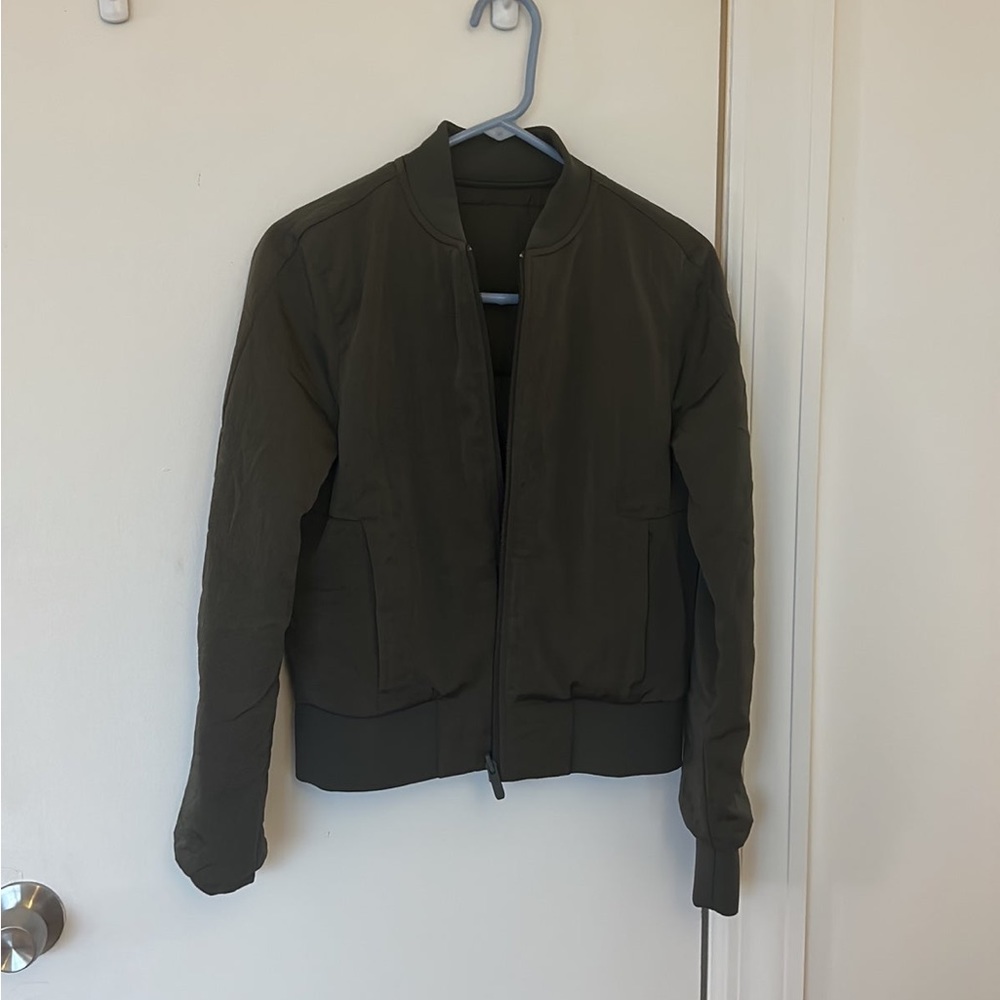 Nonstop Reversible Bomber size 6